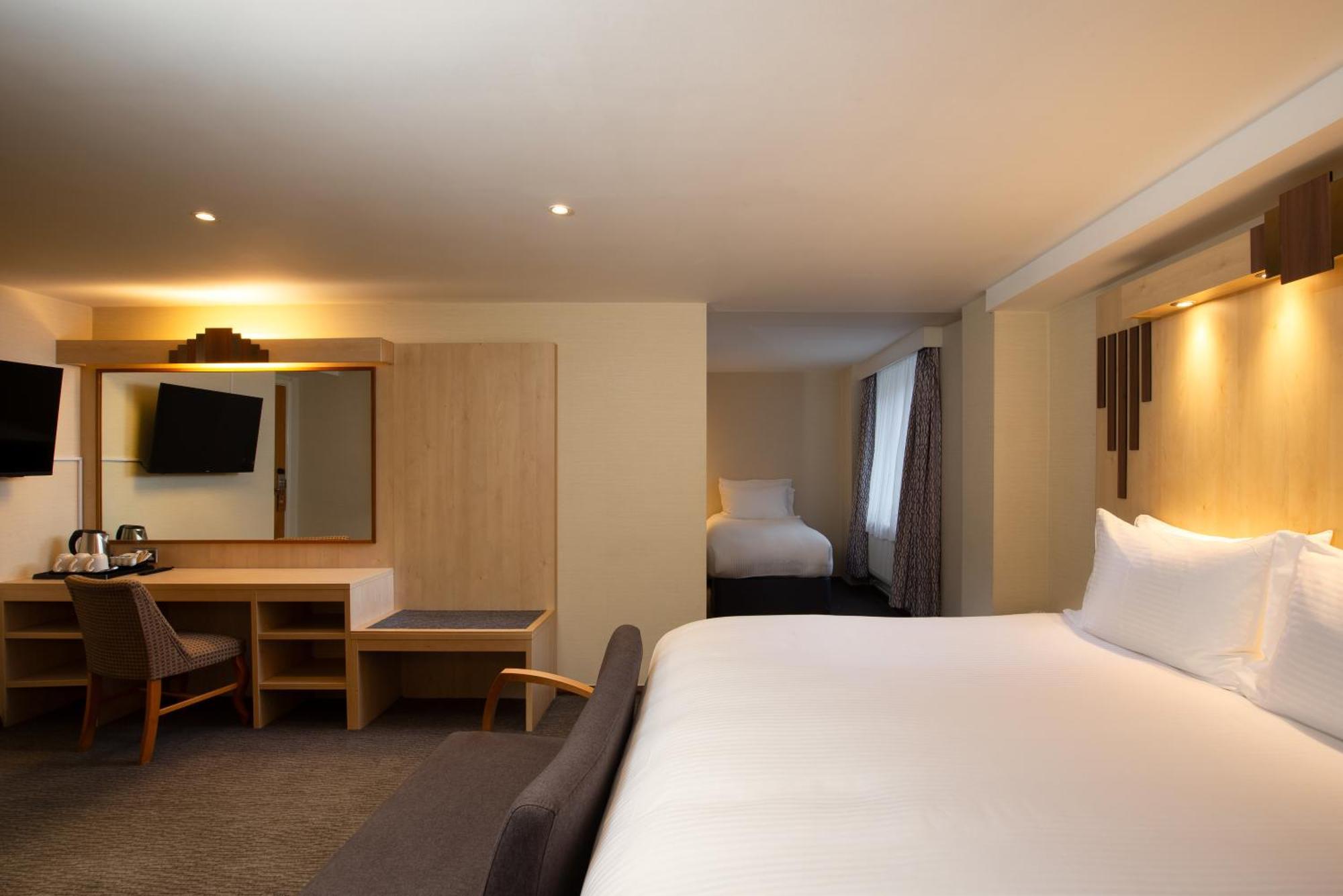 Tavistock Hotel Лондон Екстериор снимка