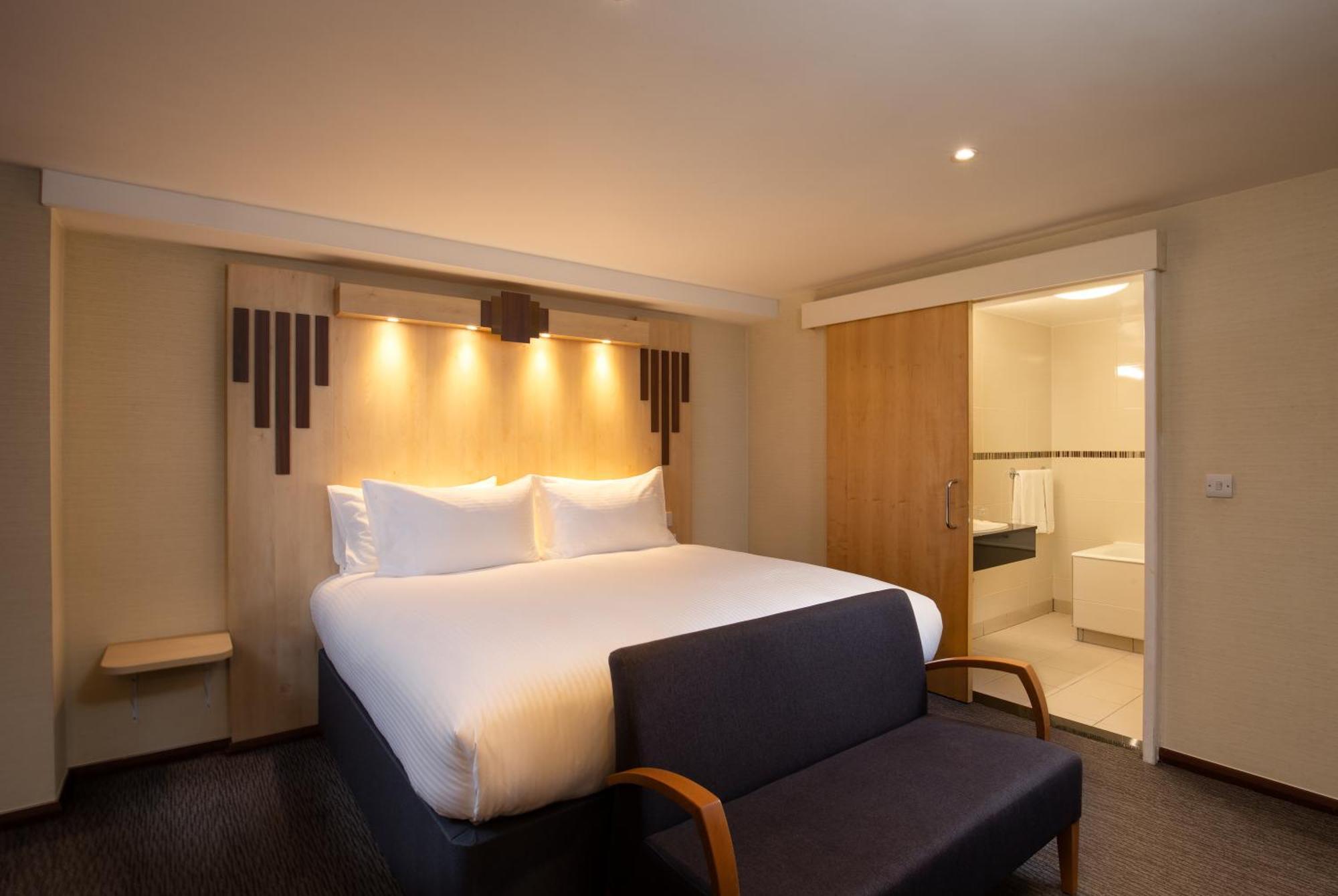 Tavistock Hotel Лондон Екстериор снимка